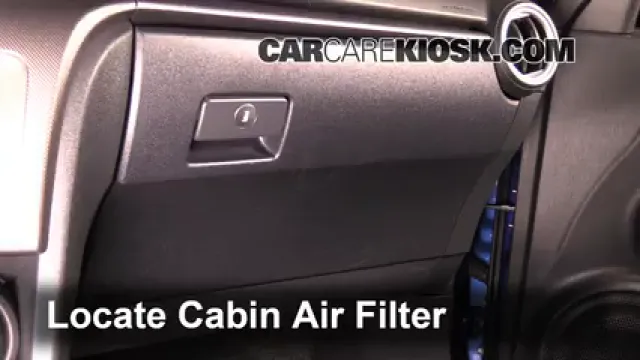 2015 Scion tC 2.5L 4 Cyl. Filtre à air (intérieur) Changement